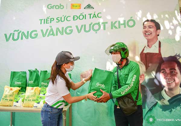 Chính sách hỗ trợ tài xế của Grab