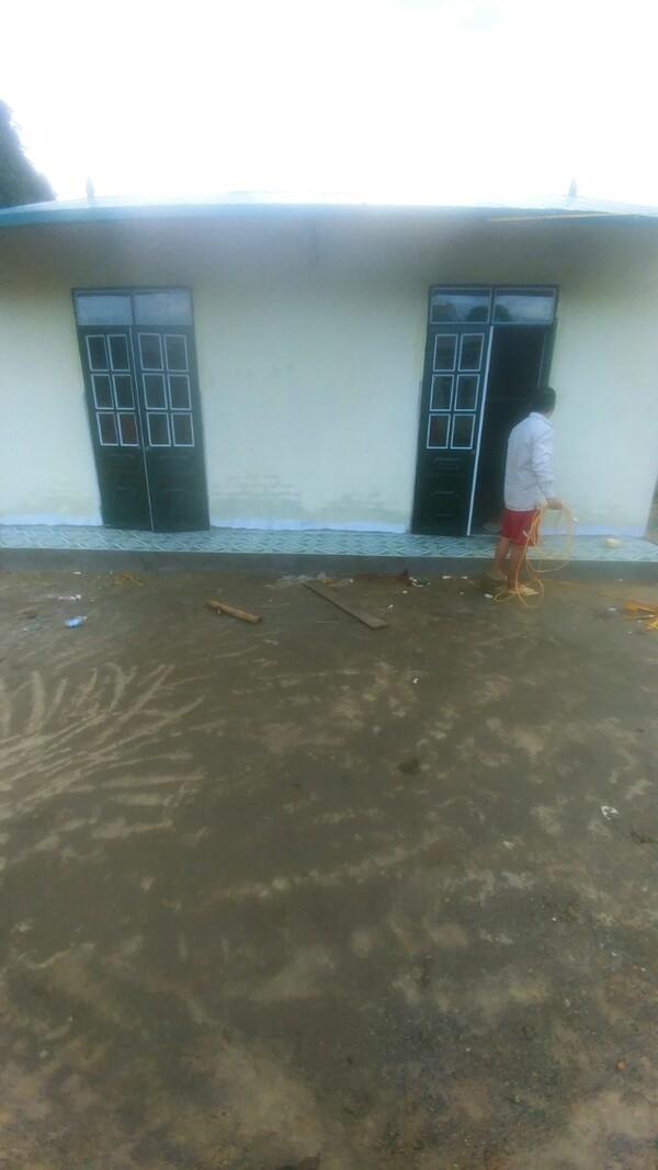 coolmate sức mạnh 2000 xây trường