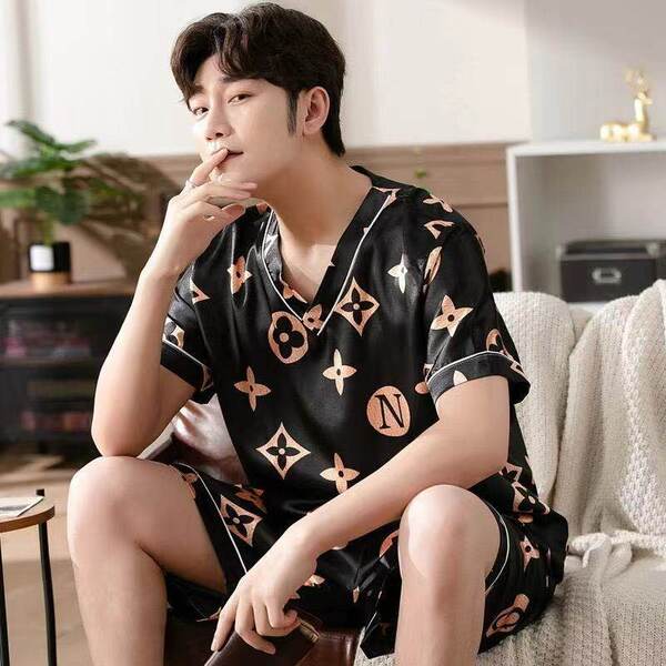 Đồ ngủ cho nam mùa hè