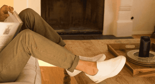 Slip on là mầu giày lười nam phổ biến nhất hiện nay dễ dàng kết hợp với những trang phục khác