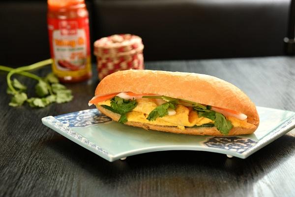 Bánh mì trứng ngon bổ dưỡng
