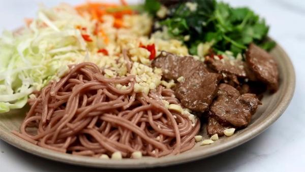 Bún gạo lứt - món ăn sáng healthy