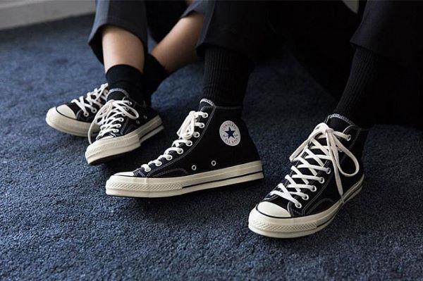 những đôi giày nên có trong tủ đồ của bạn