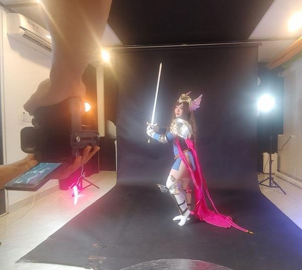 Muốn có được shot hình Cosplay đẹp bạn nên lưu tâm tới yếu tố ánh sáng