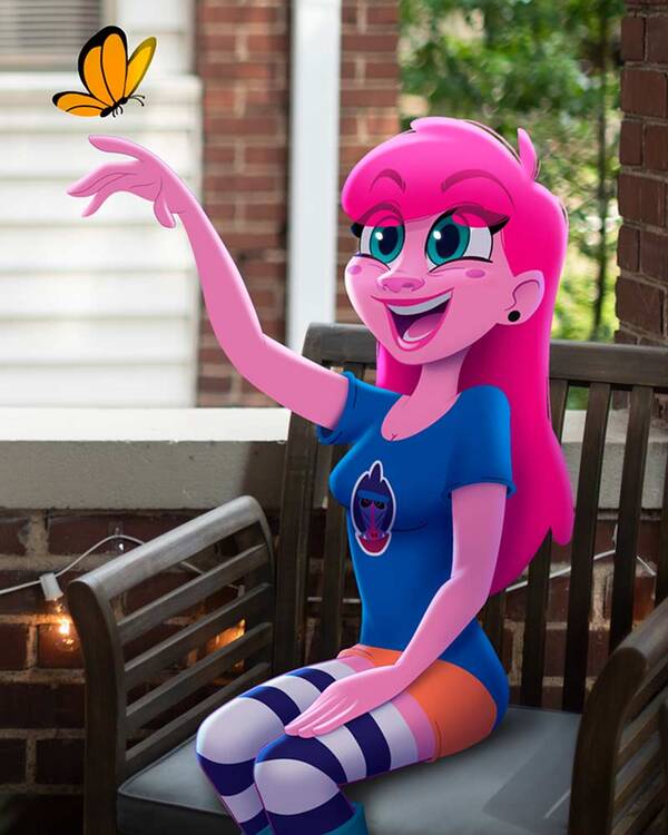 Xuất hiện vào năm 2015, Any Malu phát triển từ một ngôi sao Youtube sang nhiều nền tảng mạng xã hội khác nhau