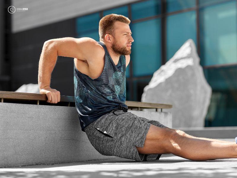 20-bai-tap-giup-chang-mac-ao-thun-dep-thu-hut-moi-anh-nhin-2225