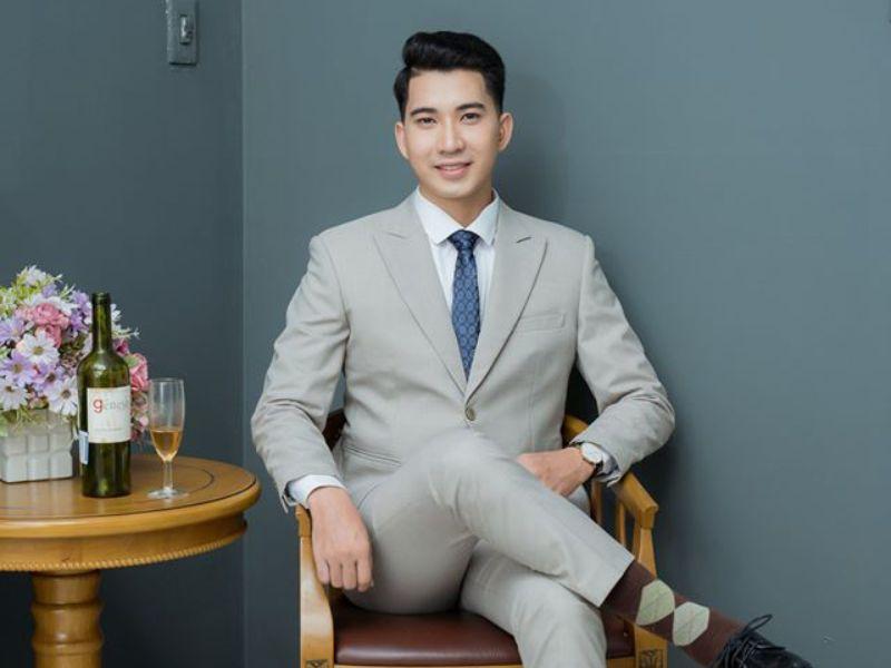 Áo khoác vest nam Hà Nội - Cavino