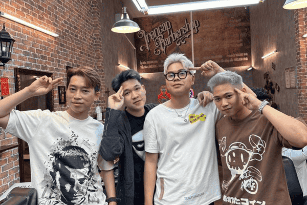 IronCap Barber shop được mệnh danh là tay kéo chuẩn “soái ca”