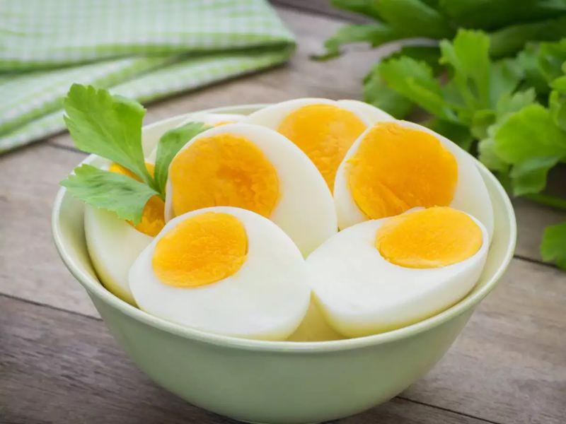 Bị mụn nội tiết không nên ăn gì? Bị mụn nội tiết không nên ăn trứng