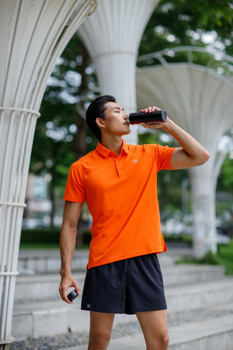 chay-bo-lai-bi-ngua-chan-2262