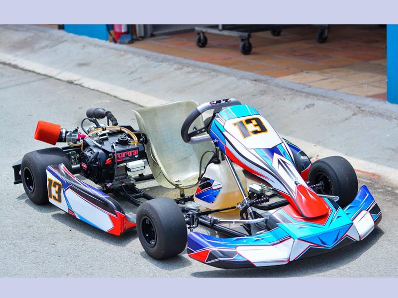 Chiếc xe Go Kart trong cuộc đua