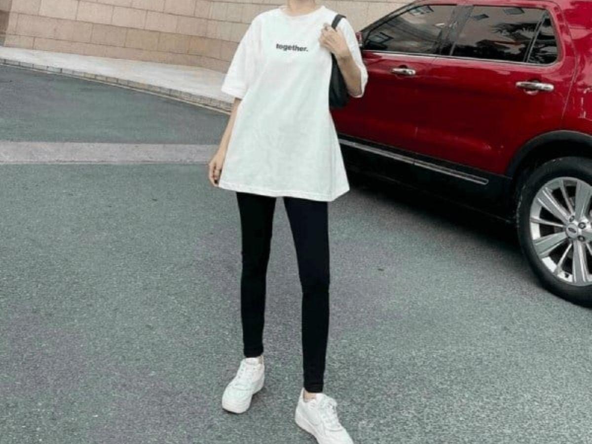 Sử dụng áo form rộng dài qua mông
