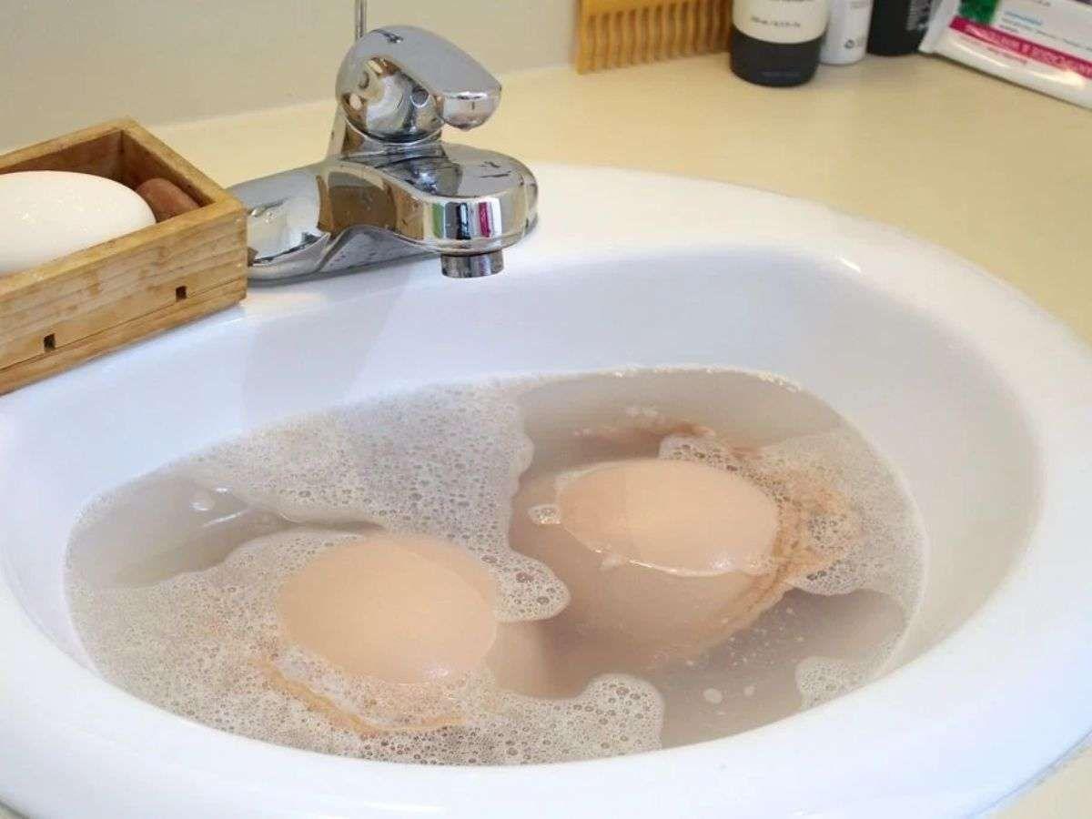 Giặt áo bra Coolmate đúng cách