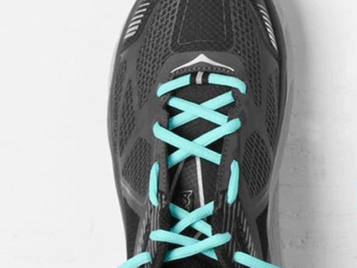 Buộc dây giày kiểu cửa sổ đôi