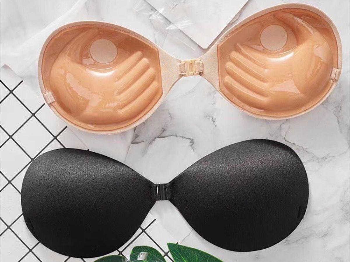 Phơi khô áo tự nhiên để không làm mất form và giảm độ bám dính của lớp keo