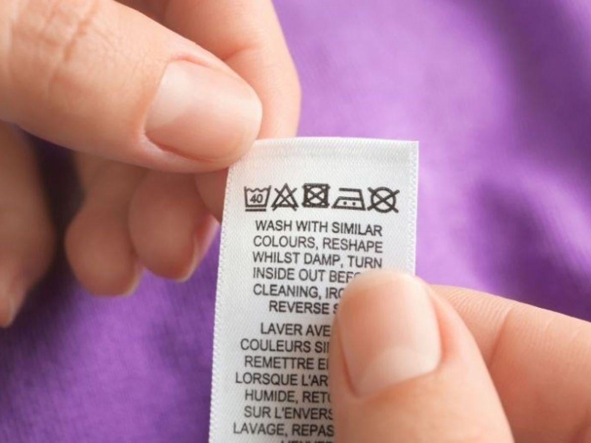 Đọc kỹ nhãn mác trên quần legging