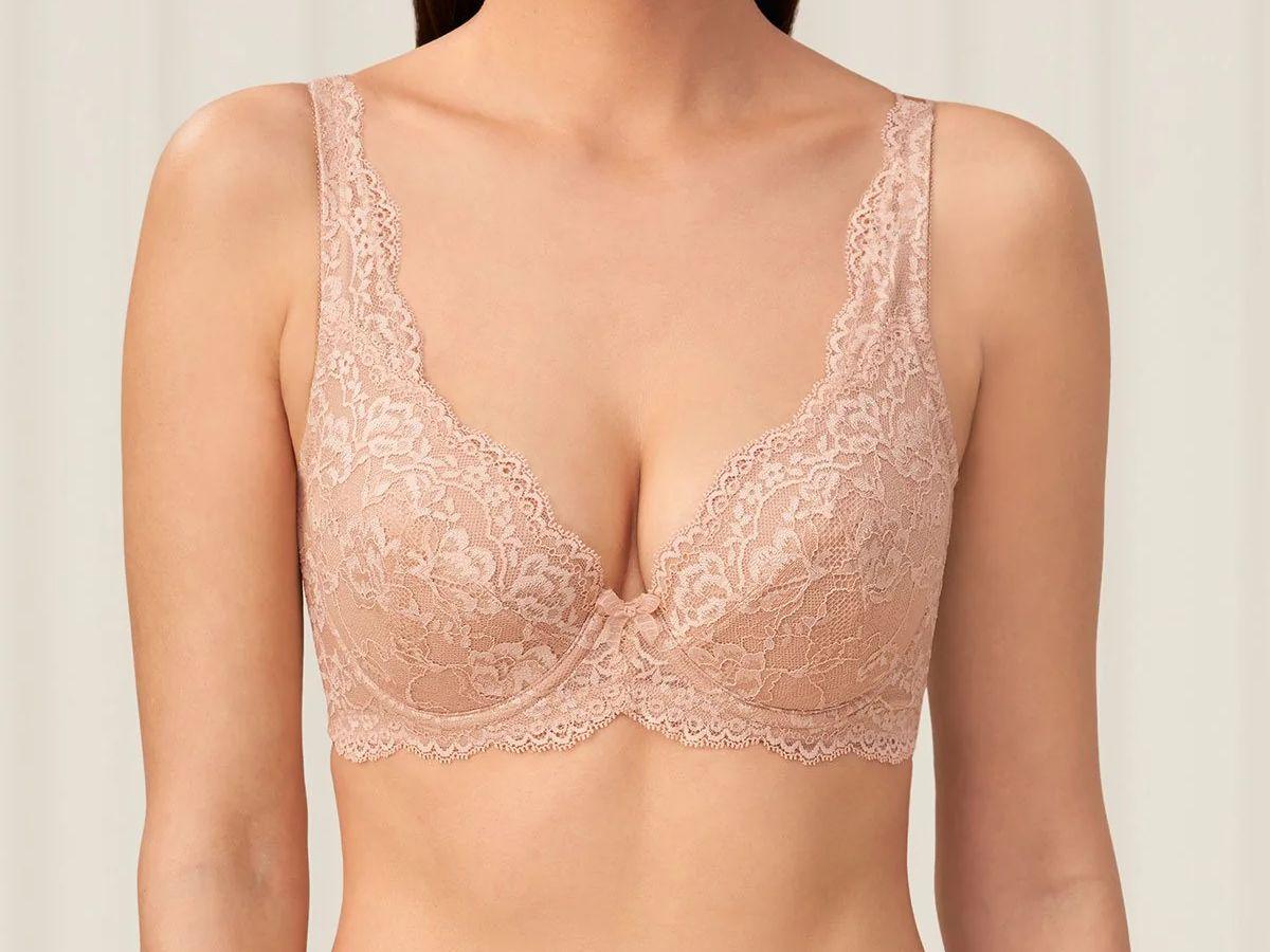 Áo ngực có gọng không chỉ mang đến sự thoải mái mà còn giúp tôn lên vẻ đẹp của vòng 1 
