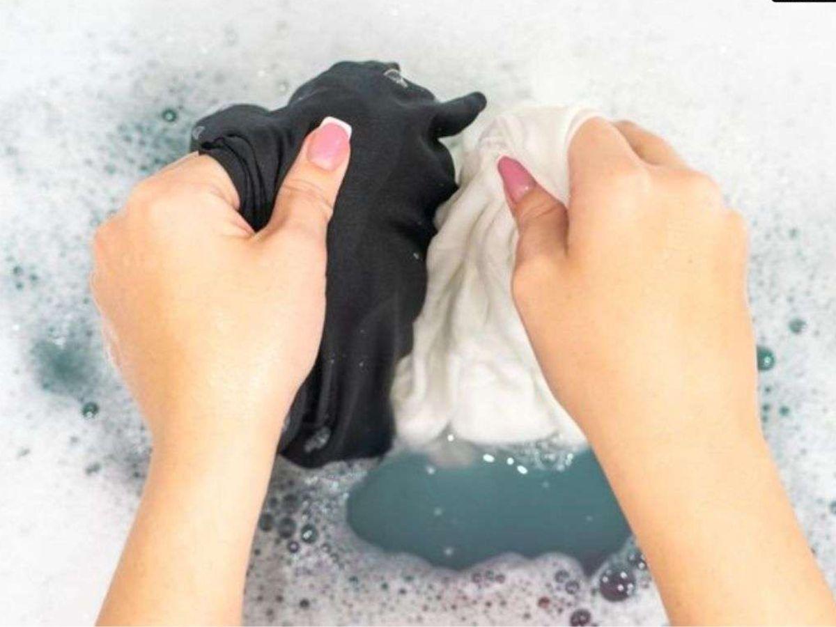 Giặt sấy sai cách là nguyên nhân phổ biến nhất khiến quần legging nhanh hỏng