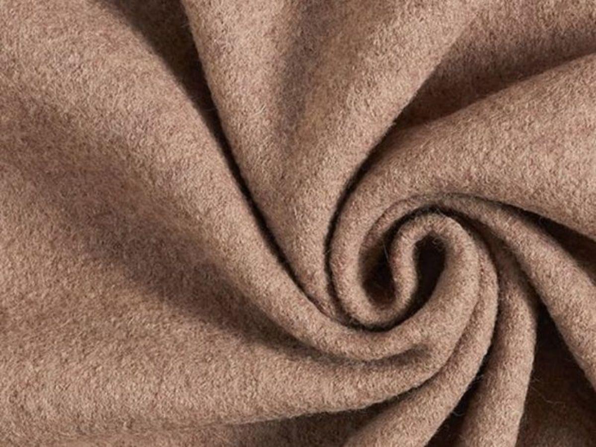 Vải Dạ (Felt) - Thanh lịch và ngầu cho áo khoác