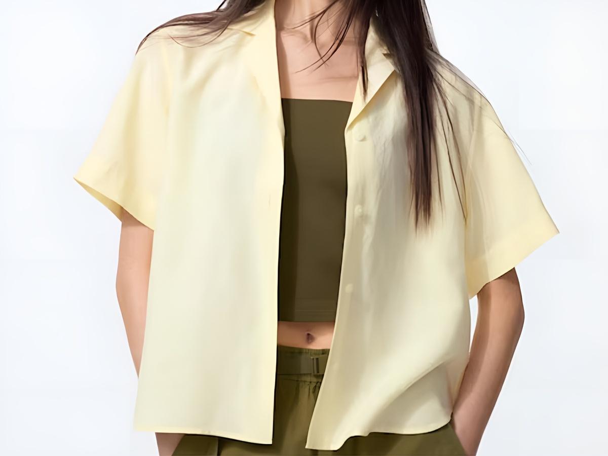Các nếp nhăn trên vải Linen pha cũng mềm và tự nhiên