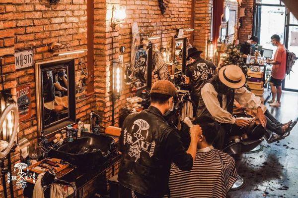 4RAU Barbershop - địa chỉ cắt tóc nam 3/7 uy tín tại TP. Hồ Chí Minh