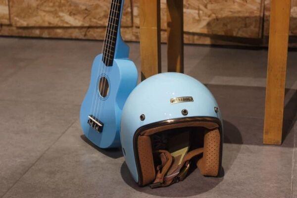 Cửa h&agrave;ng Mũ bảo hiểm Huyền Anh