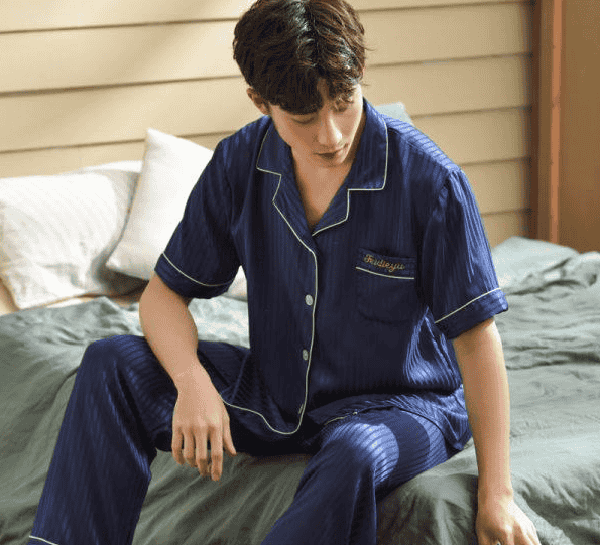 Mặc đồ ngủ cho giấc ngủ ngon hơn