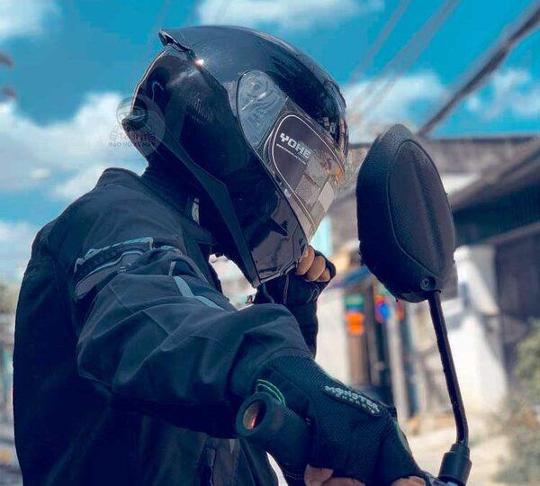 Mũ bảo hiểm trùm đầu