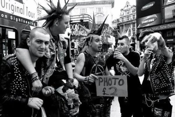 nen-van-hoa-punk