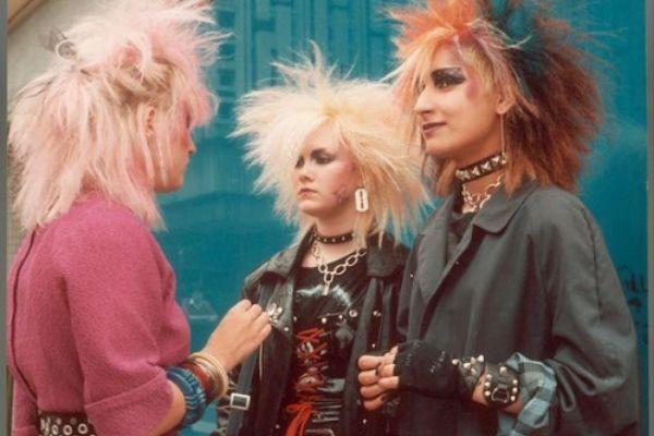 nen-van-hoa-punk