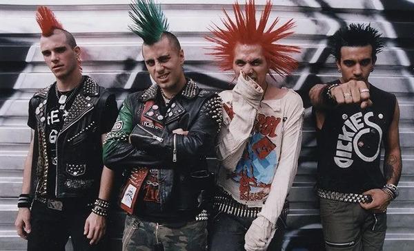 nen-van-hoa-punk