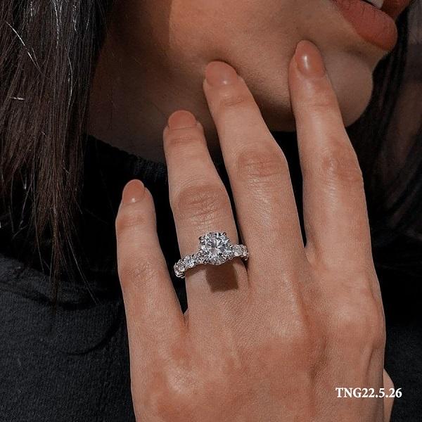 nhẫn cưới hà nội