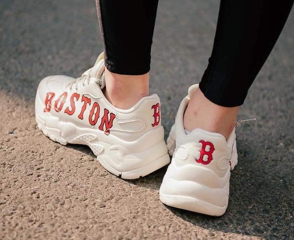 phoi-do-voi-giay-boston-nam