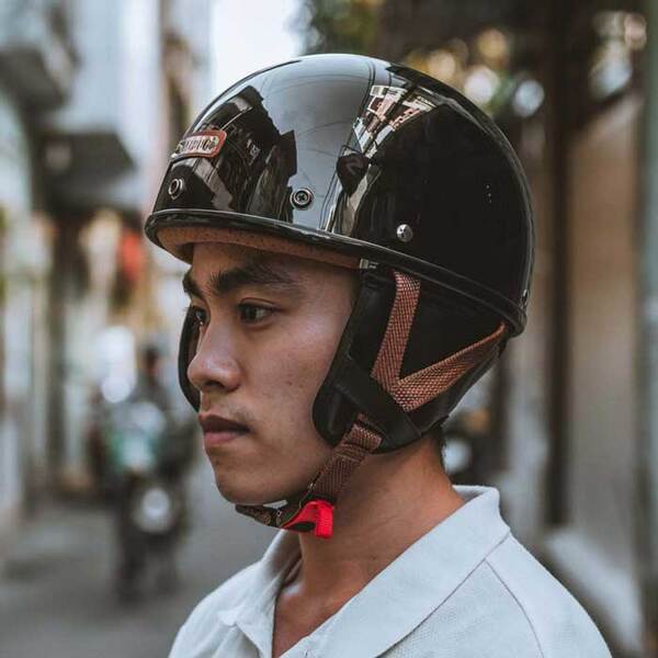 Thương hiệu mũ bảo hiểm Bulldog có thiết kế thời trang đậm chất vintage 