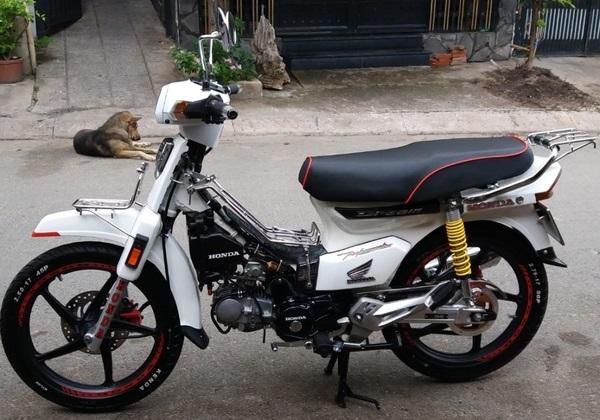 Xe Drag độ phong cách cổ điển
