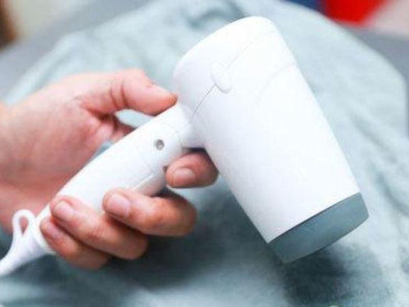 Cách tẩy chữ in trên áo bằng máy sấy tóc