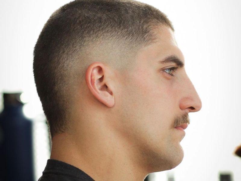 Kiểu tóc Burst Fade Buzz Cuts