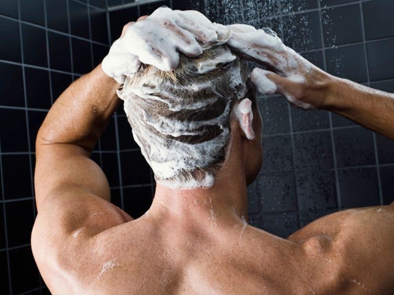 Gội đầu thường xuyên có tốt không?