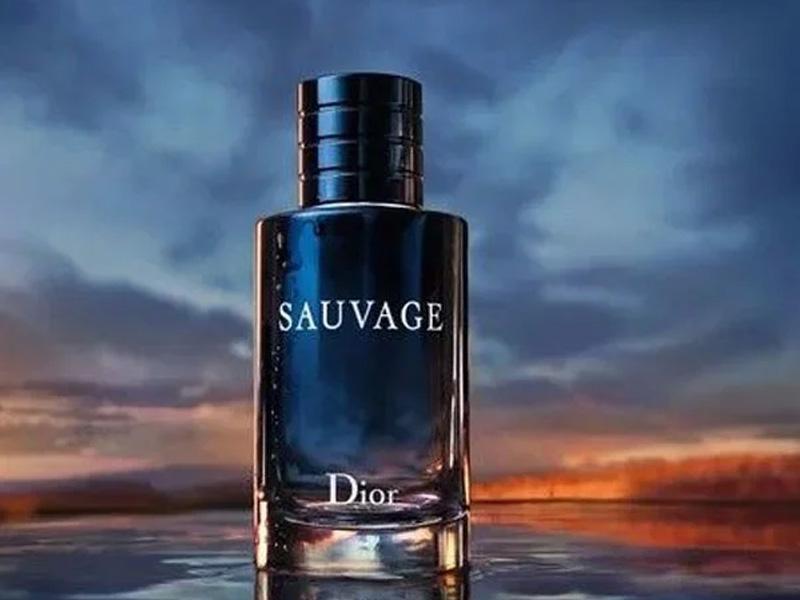 Kiểm tra màu sắc sản phẩm