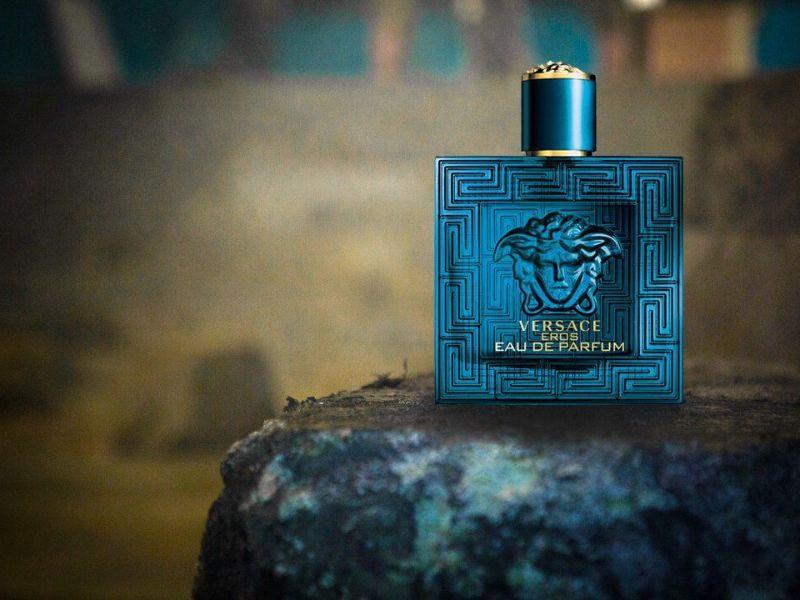 Versace Eros Men được yêu thích nhờ hương thơm ngọt ngào, dễ sử dụng