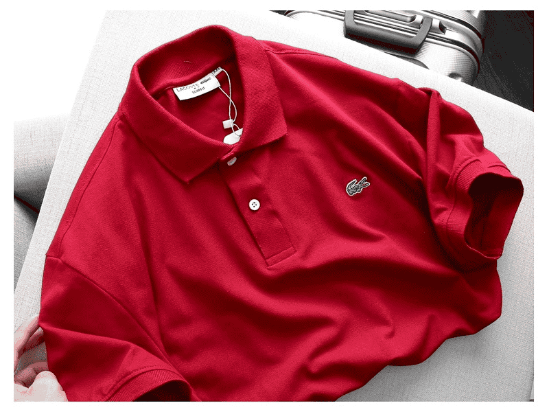 Thiết kế Classic - Fit gây ấn tượng khi có sự thoải mái cao, phù hợp cả khi tập luyện thể thao