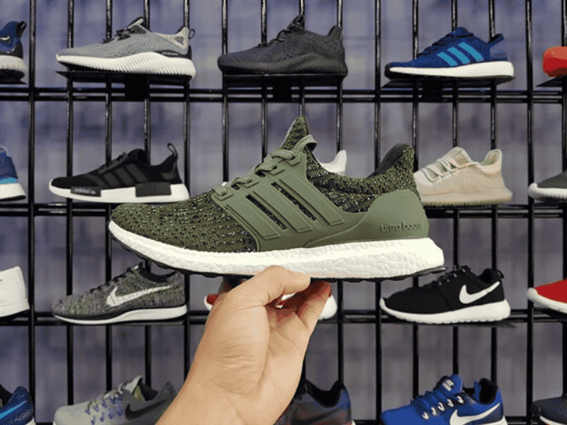 shop-giay-sneaker-tphcm