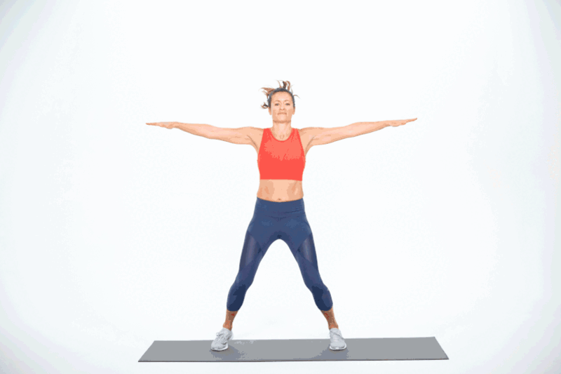 Chi tiết động tác Arm crosses