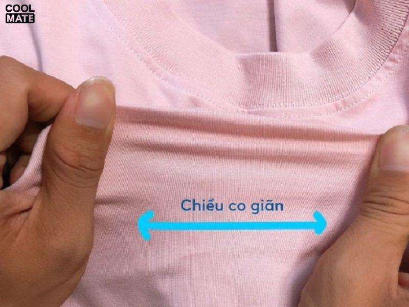 Có thể nhận biết vải có co giãn 4 chiều hay không bằng cách kéo giãn