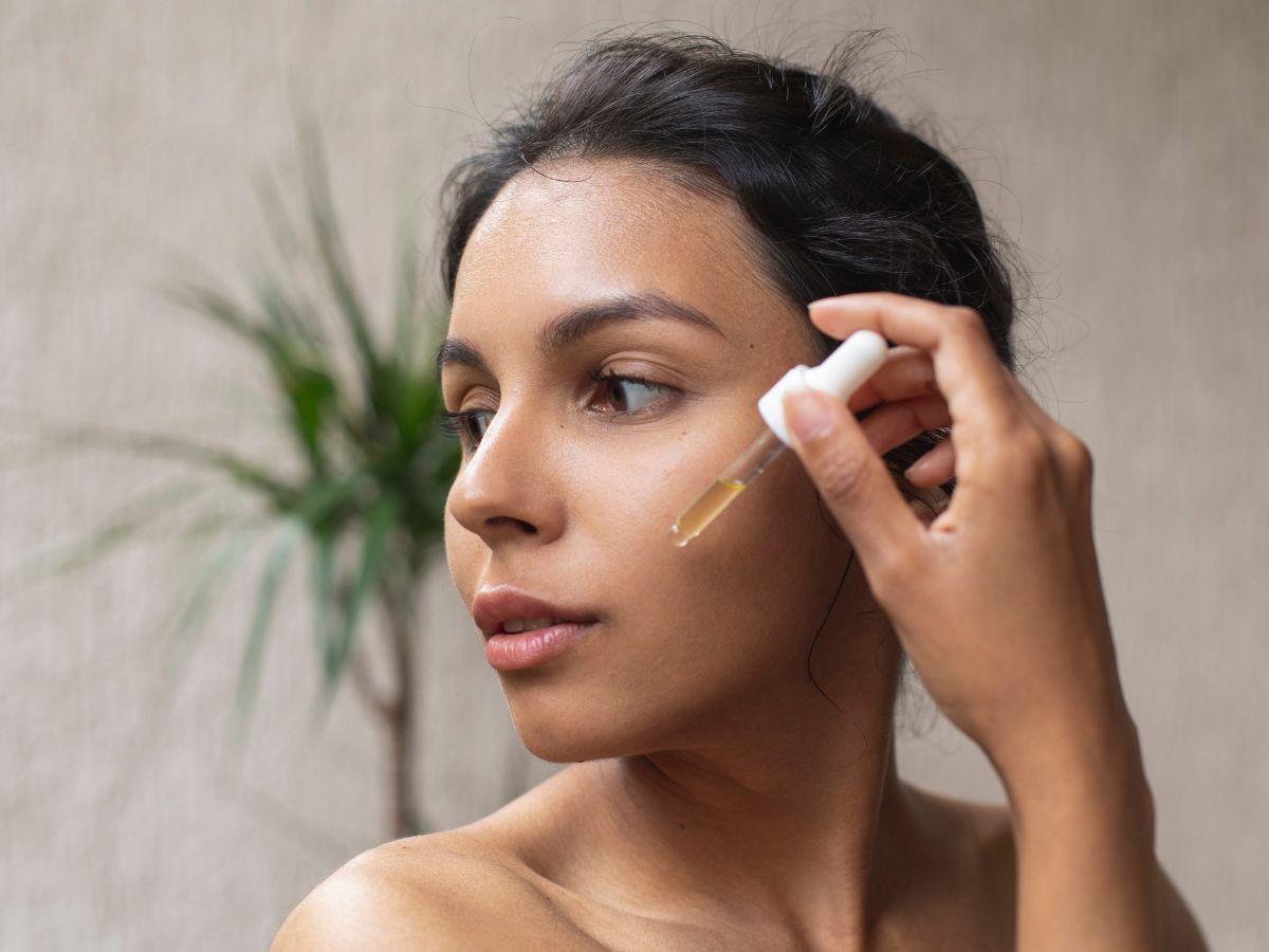 Các bước apply serum Vitamin C đúng cách