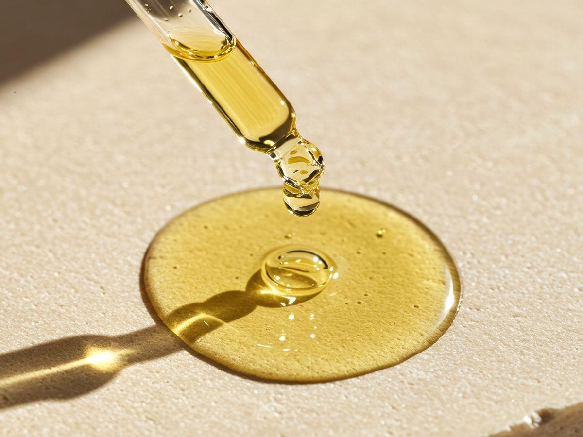 Luôn lắng nghe làn da của bạn và thực hiện patch test khi thử nghiệm kết hợp mới