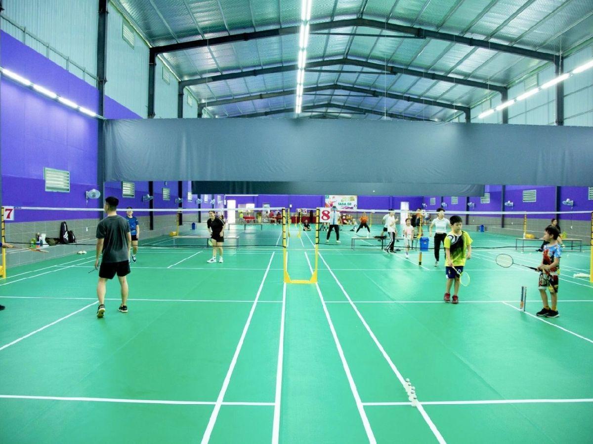 Sân TADA gây ấn tượng với mặt thảm mới, độ đàn hồi tốt