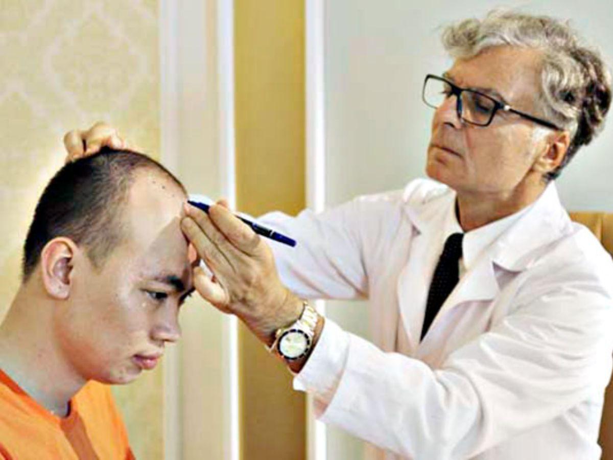 Nên thăm khám nếu thấy tình trạng tóc có vấn đề