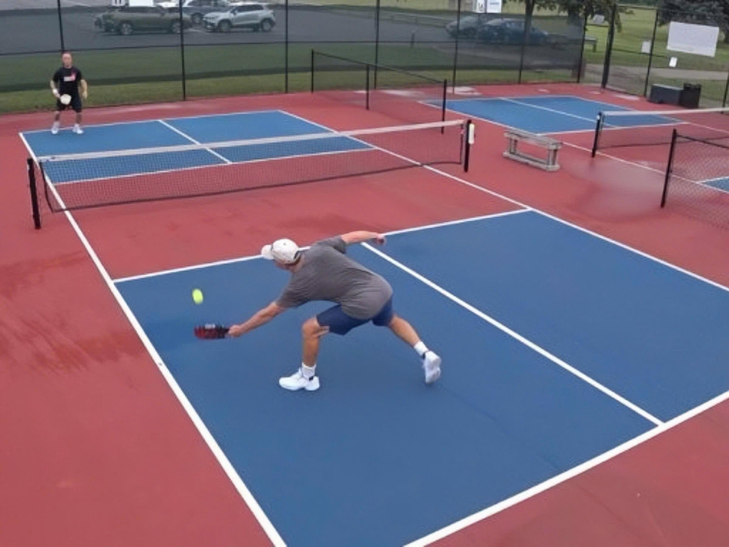 Chiến thuật Pickleball đơn trình độ trung bình