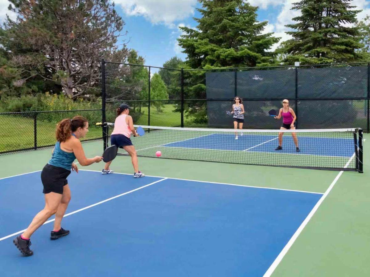 Chiều cao lưới trong Pickleball được quy định rõ ràng